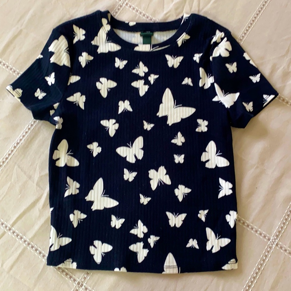 Black butterfly short sleeve shirt